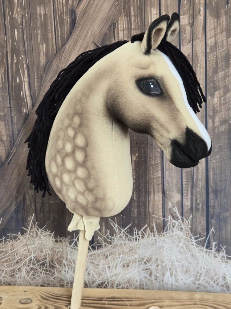 Hobby Horse - Trakénský kůň (1)
