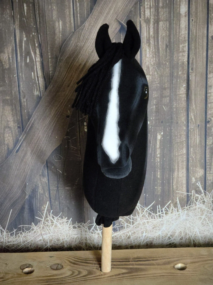 Hobby Horse - Hannoverský kůň (1)