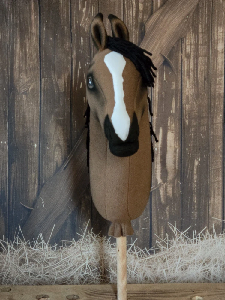 Hobby Horse - Český teplokrevník ,hnědý (3)