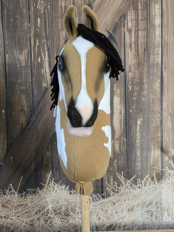 Hobby Horse - Americký Paint Horse (6)