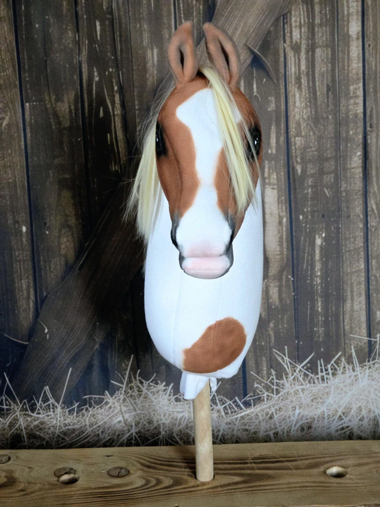 Hobby Horse - Americký paint horse (18)