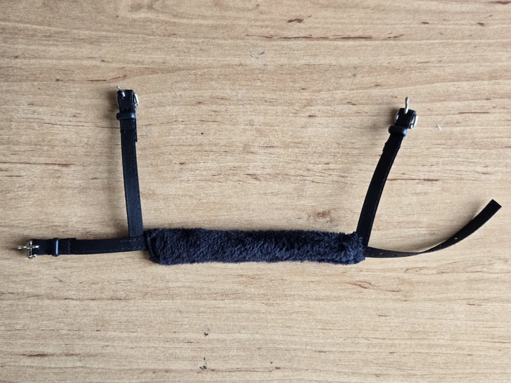 Hobby Horse - Anglický nánosník bez podpínky, černý, černý beránek