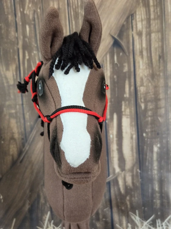 Pony - Parelka, červeno-černá