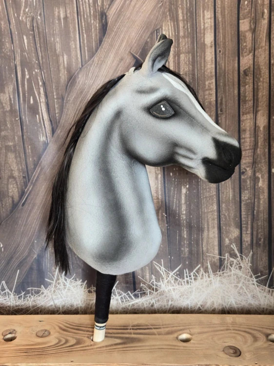 Hobby Horse - Anglický plnokrevník (9)
