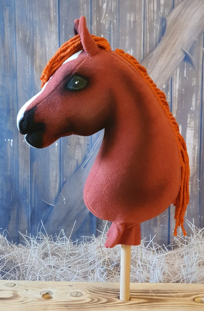Hobby Horse - Anglický plnokrevník, ryzák (2)