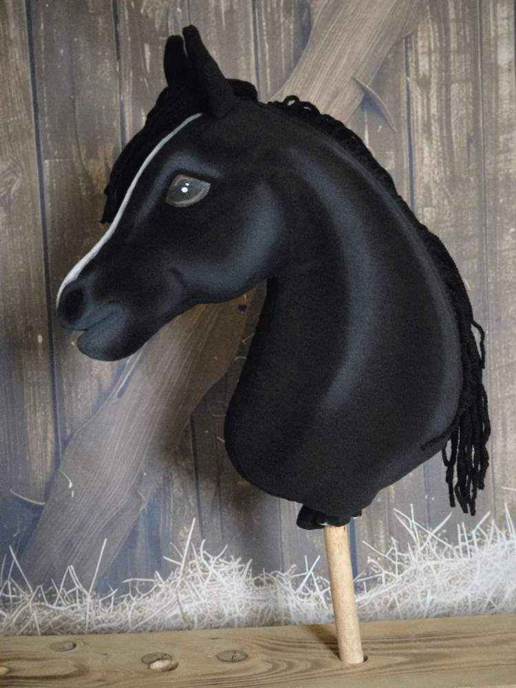 Hobby Horse - Hannoverský kůň (1)