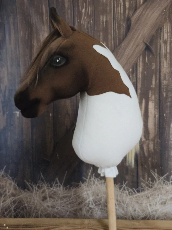 Hobby Horse - Americký Paint Horse (3)