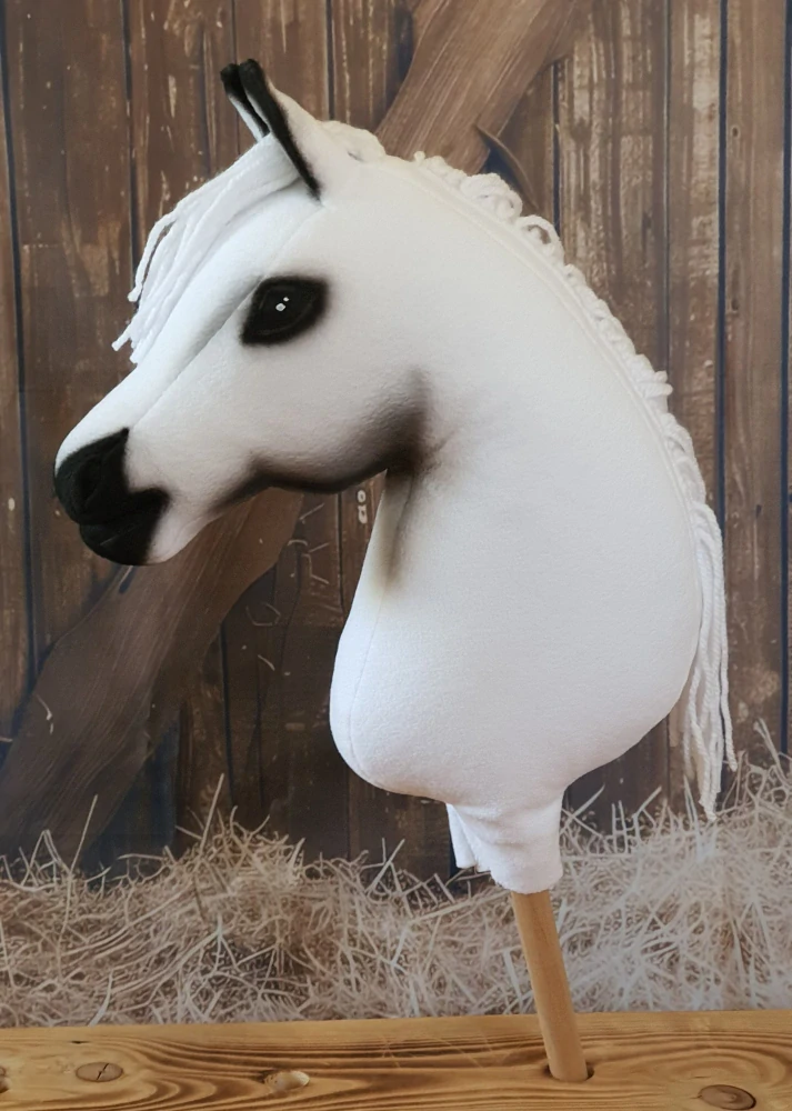 Hobby Horse - Shagya arab (1)
