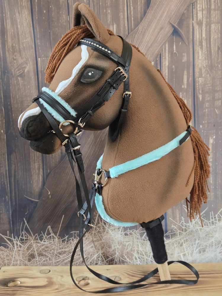 Hobby Horse - Anglický nánosník s podpínkou, černý, modrý beránek