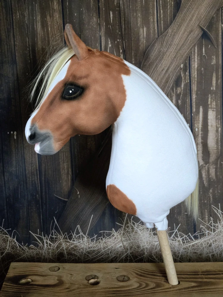 Hobby Horse - Americký paint horse (18)
