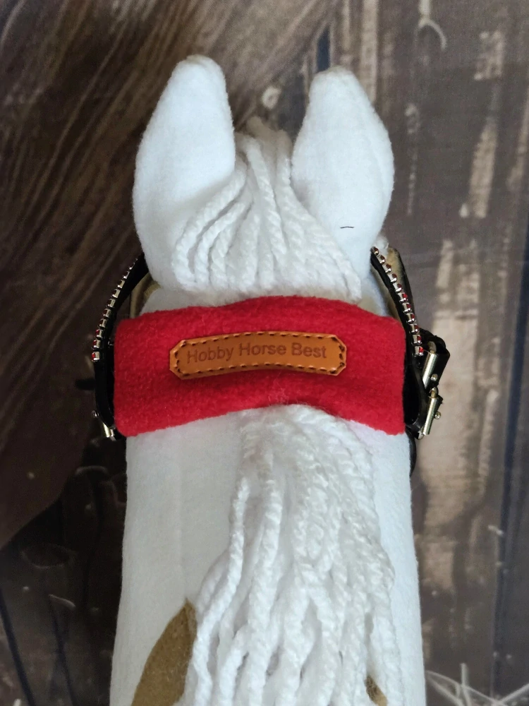 Uzdečka s dvojitým nánosníkem pro Hobby Horse – černá z koženky s červeným fleecem, velikost PONY