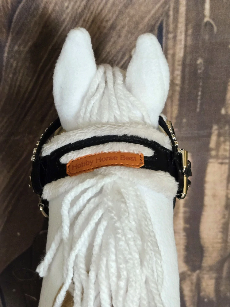 Uzdečka s mexickým nánosníkem pro Hobby Horse – černá z koženky, podšitá šedým beránkem, odnímatelný beránek na otěžích, velikost PONY