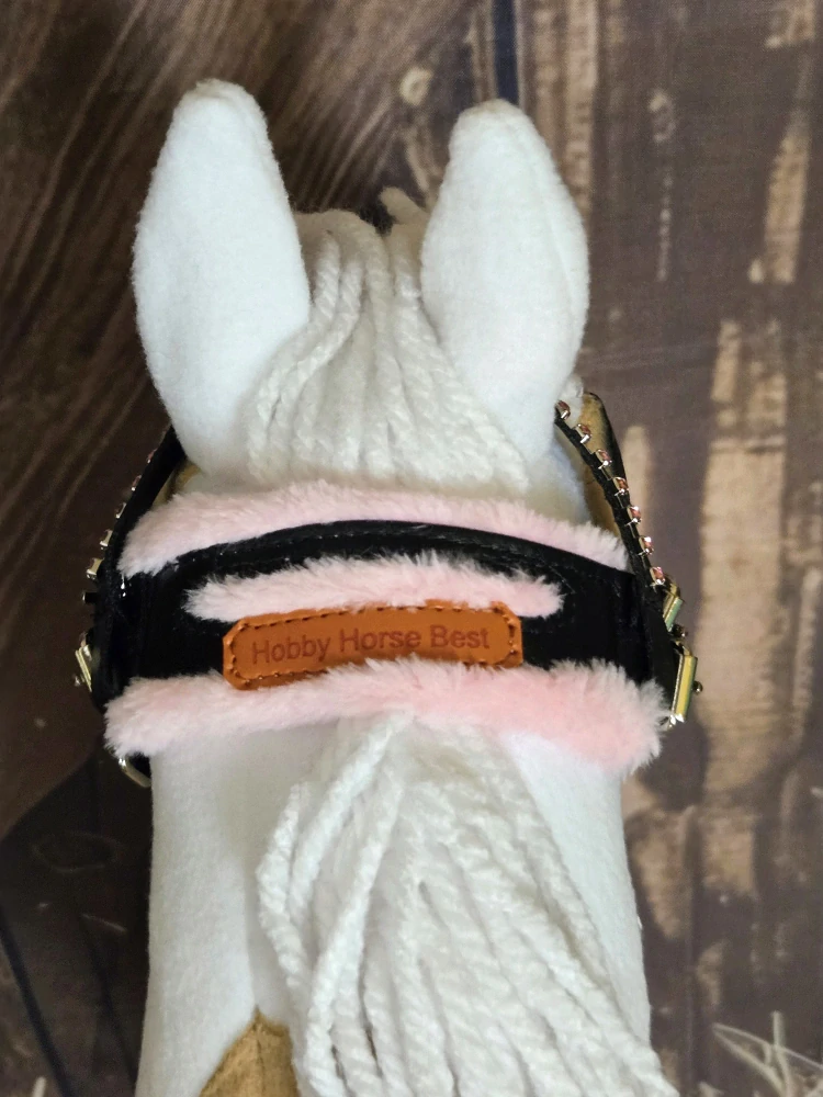 Uzdečka s mexickým nánosníkem pro Hobby Horse – černá z koženky, podšitá růžovým beránkem, odnímatelný beránek na otěžích, velikost PONY