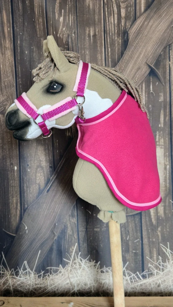 Stájová ohlávka pro Hobby Horse – tmavě růžová z popruhu podšitá růžovým beránkem, velikost PONY