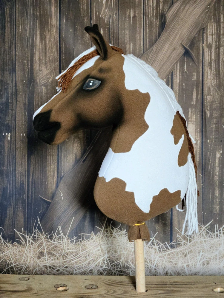 Hobby Horse - Americký paint horse (29)
