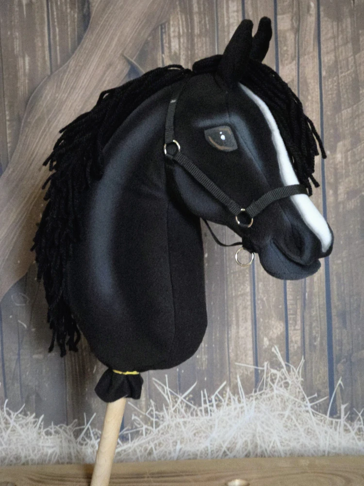 Hobby Horse - Hannoverský kůň (1)