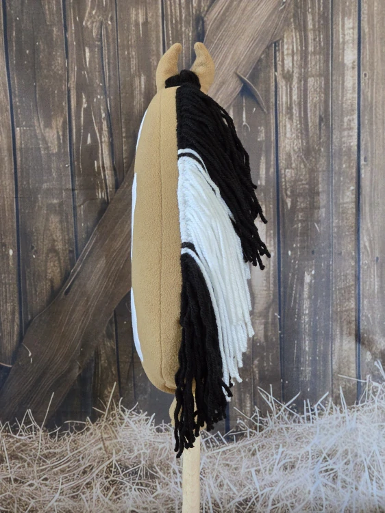 Hobby Horse - Americký Paint Horse (6)
