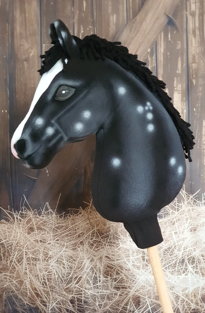 Hobby Horse - Appaloosa (2)