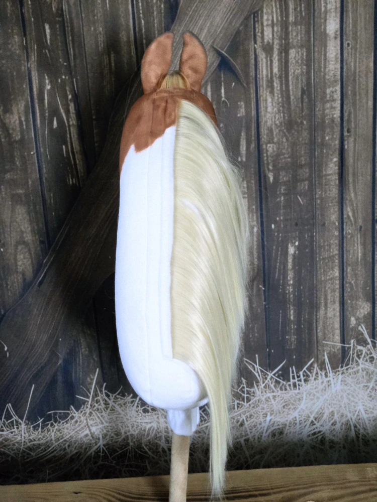 Hobby Horse - Americký paint horse (18)