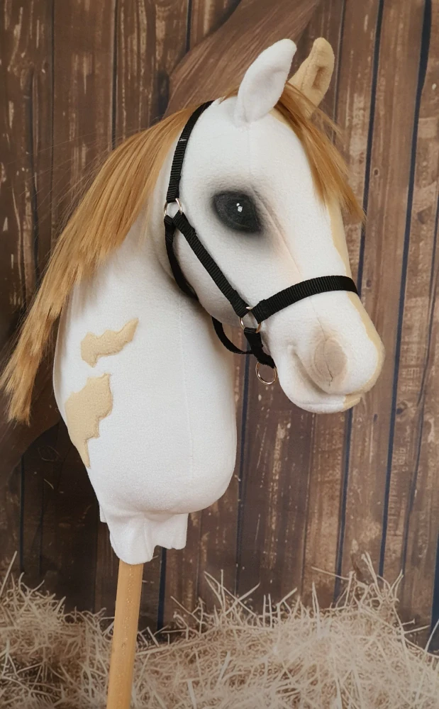 Hobby Horse - Americký Paint Horse (15)