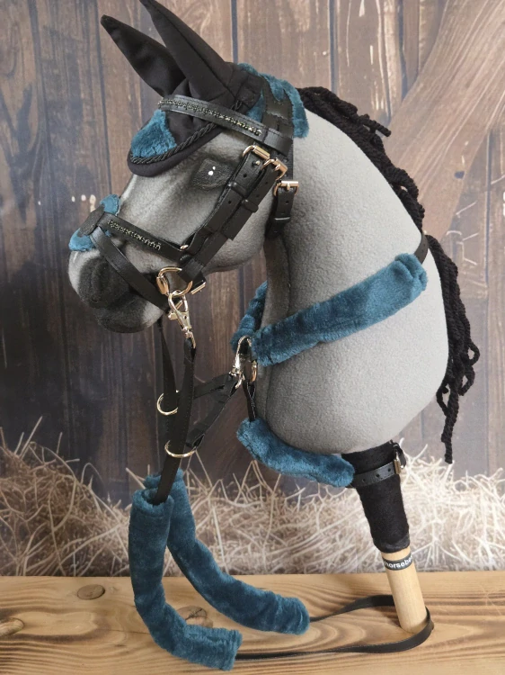 Uzdečka s mexickým nánosníkem pro Hobby Horse – černá z koženky, podšitá tyrkysovým beránkem, odnímatelný beránek na otěžích, velikost PONY
