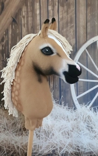 Hobby Horse - Welsh cob (1)