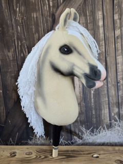 Hobby Horse - Hafling (3)
