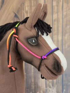 Pony - Parelka, duhovo-černá