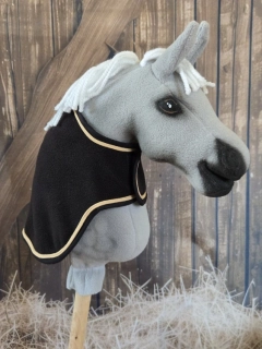 Odpocovací deka pro Hobby Horse – černá z fleecu s béžovým lemováním, velikost PONY