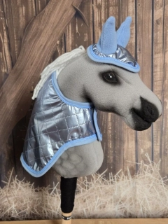 Zimní deka s čabrakou pro Hobby Horse – modrá s modrým lemováním, podšitá fleecem, velikost PONY